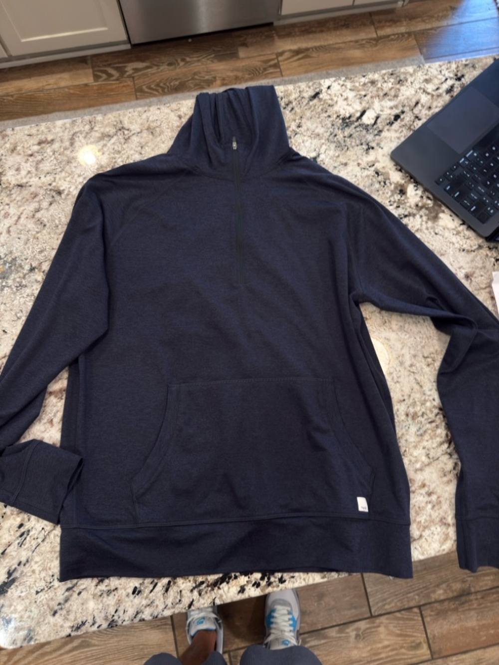 Vuori Men's Ponto Half-Zip Hoodie Sz L